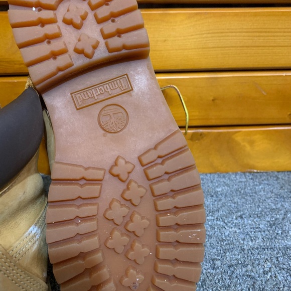 Timberlands - Picture 2 of 3